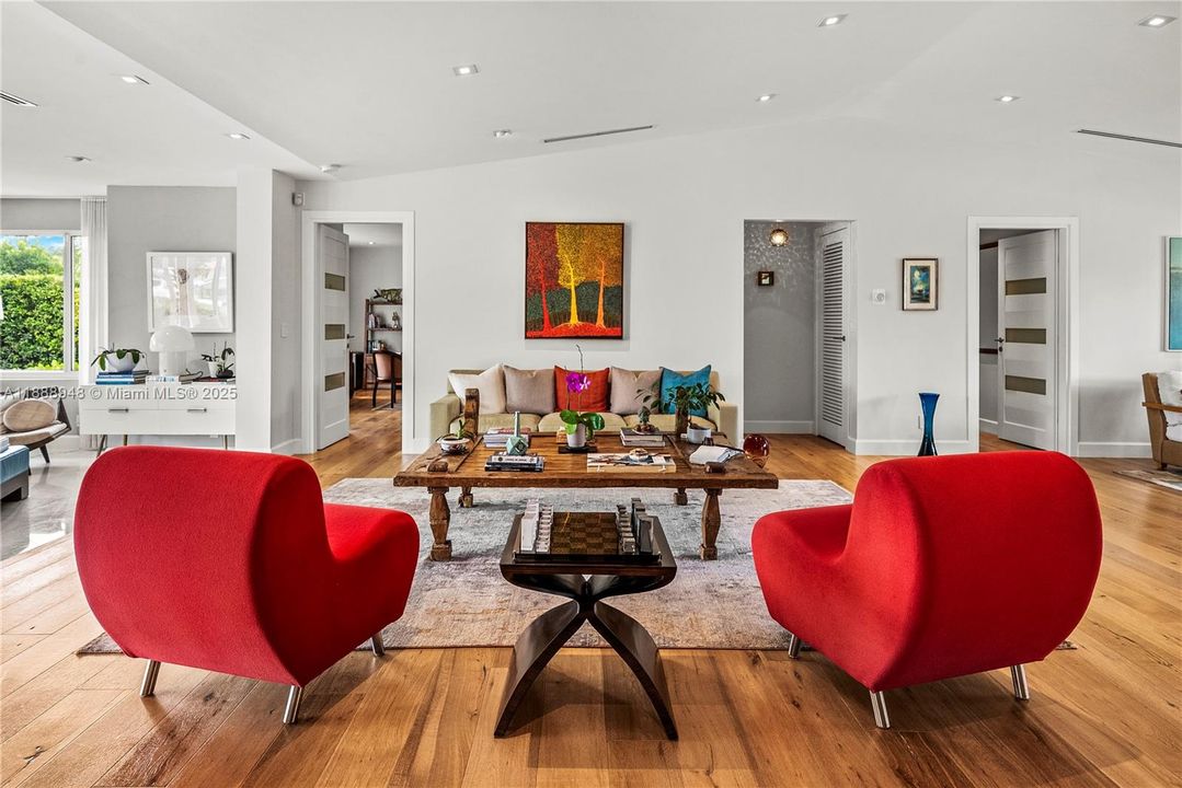 For Sale: $5,250,000 (4 beds, 4 baths, 4247 Square Feet)