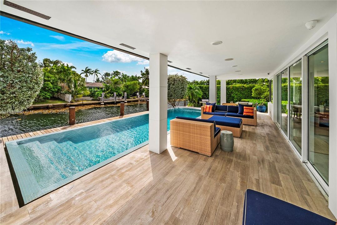 For Sale: $5,250,000 (4 beds, 4 baths, 4247 Square Feet)