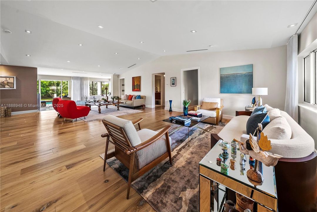 For Sale: $5,250,000 (4 beds, 4 baths, 4247 Square Feet)