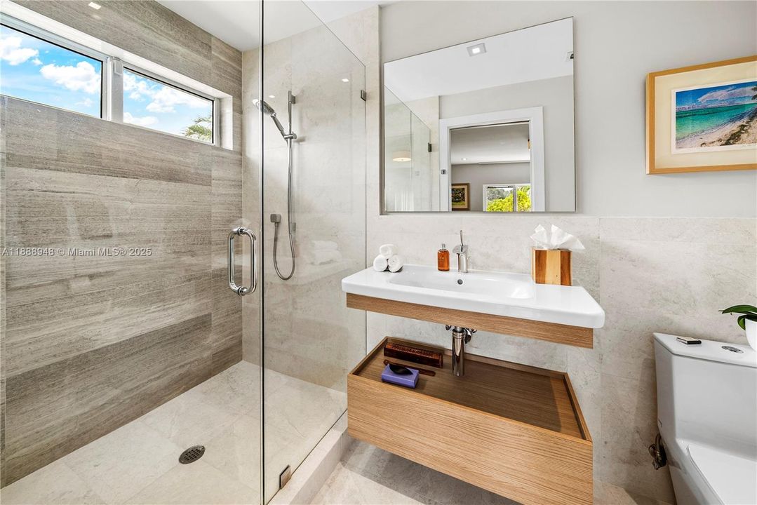 For Sale: $5,250,000 (4 beds, 4 baths, 4247 Square Feet)