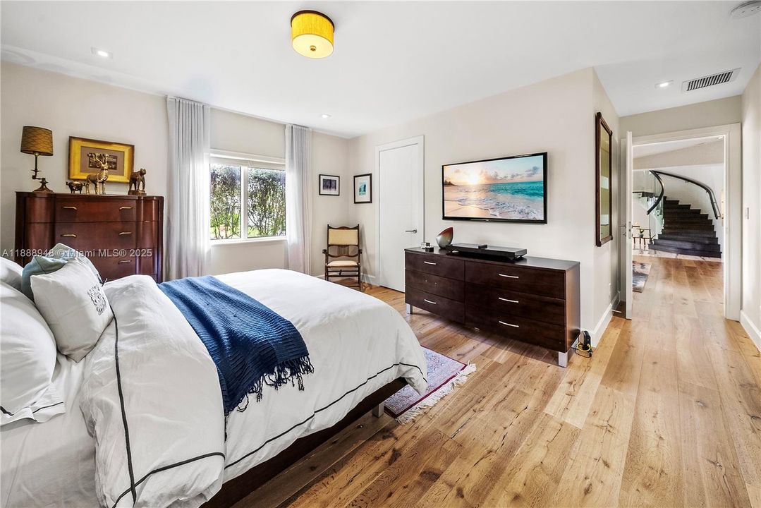 For Sale: $5,250,000 (4 beds, 4 baths, 4247 Square Feet)