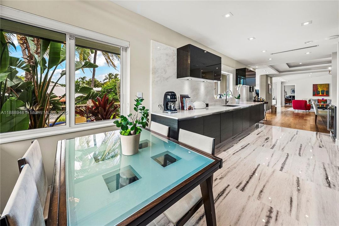 For Sale: $5,250,000 (4 beds, 4 baths, 4247 Square Feet)