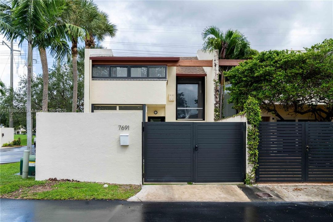 Half bath downstairs