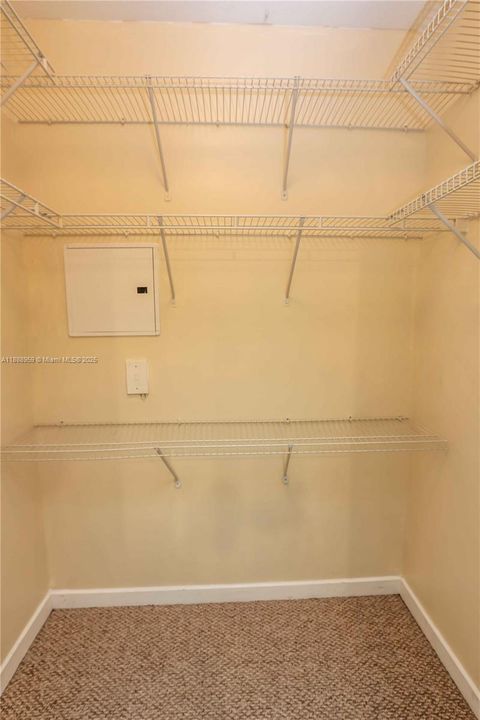 Recently Rented: $2,300 (0 beds, 1 baths, 507 Square Feet)