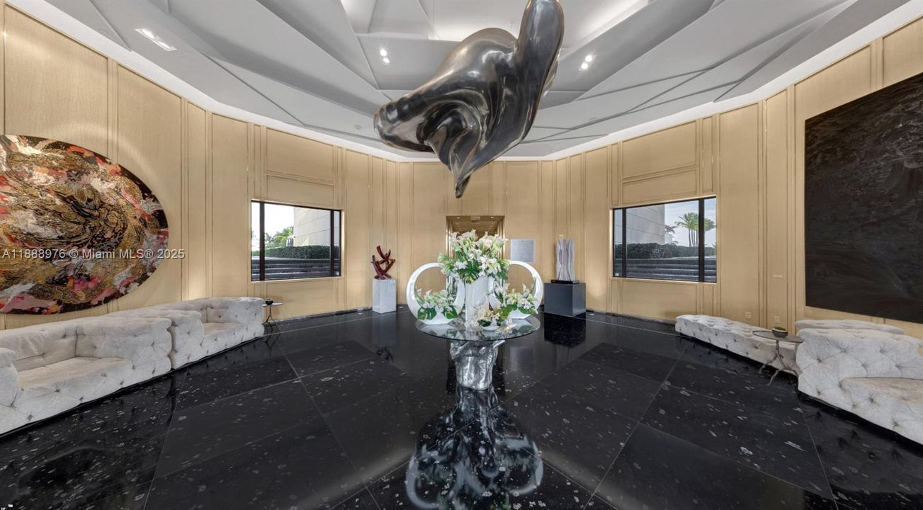 For Sale: $7,000,000 (2 beds, 2 baths, 2721 Square Feet)