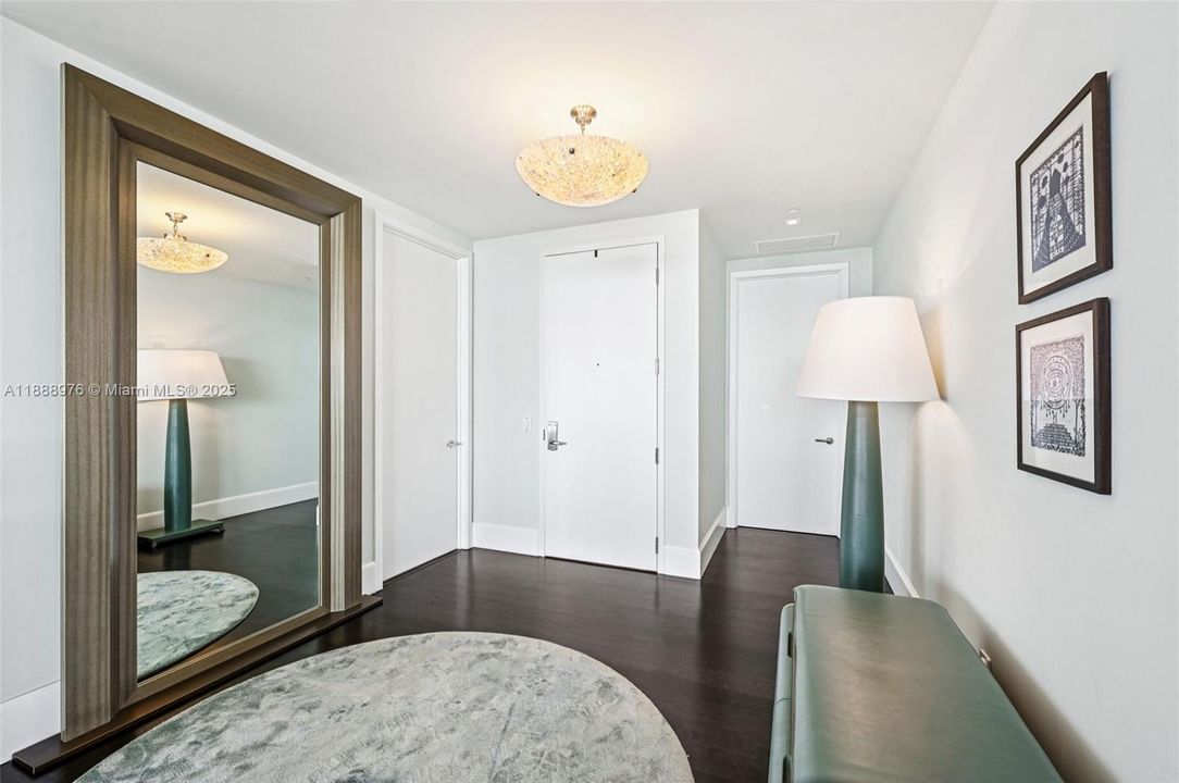 For Sale: $7,000,000 (2 beds, 2 baths, 2721 Square Feet)