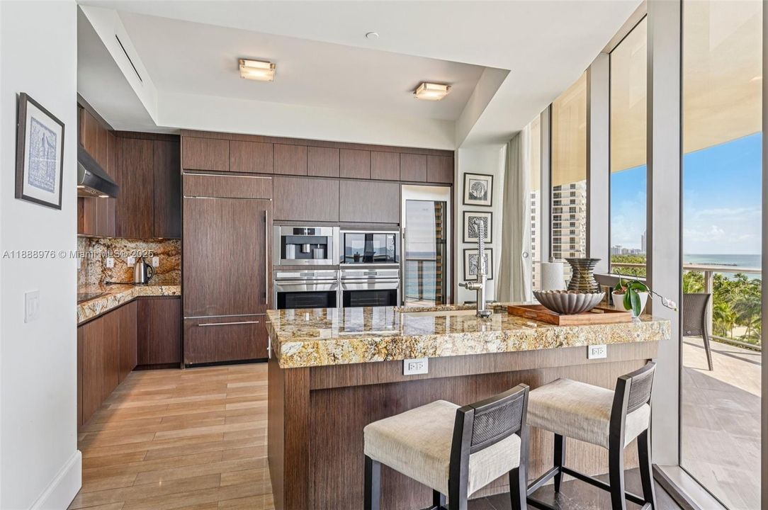 For Sale: $7,000,000 (2 beds, 2 baths, 2721 Square Feet)