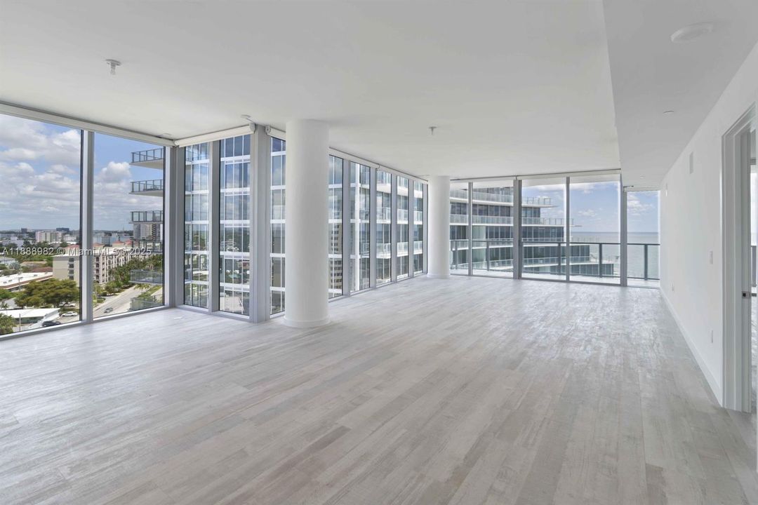 For Sale: $3,950,000 (3 beds, 3 baths, 2661 Square Feet)