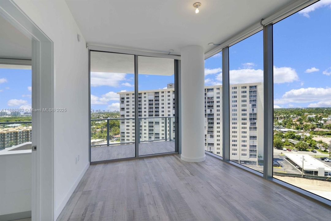 For Sale: $3,950,000 (3 beds, 3 baths, 2661 Square Feet)