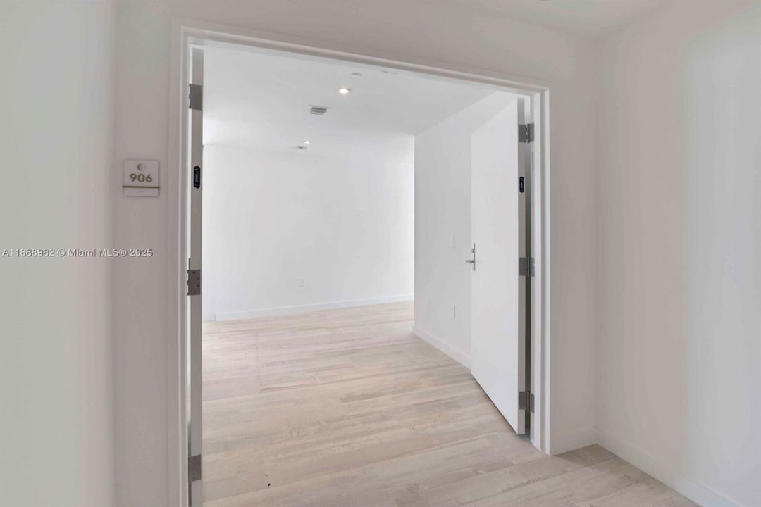 For Sale: $3,950,000 (3 beds, 3 baths, 2661 Square Feet)