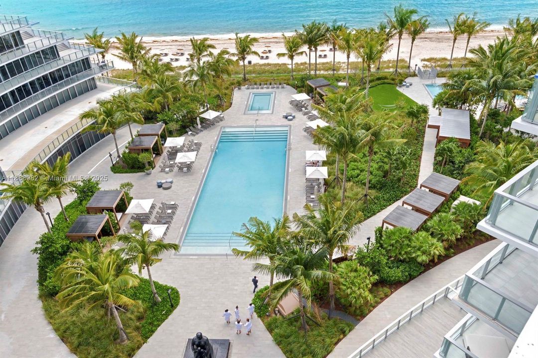 For Sale: $3,950,000 (3 beds, 3 baths, 2661 Square Feet)