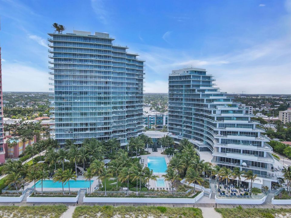 For Sale: $3,950,000 (3 beds, 3 baths, 2661 Square Feet)