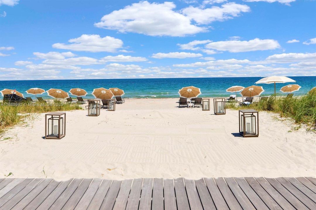 For Sale: $3,950,000 (3 beds, 3 baths, 2661 Square Feet)