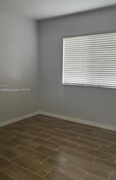Active With Contract: $2,000 (3 beds, 2 baths, 1196 Square Feet)