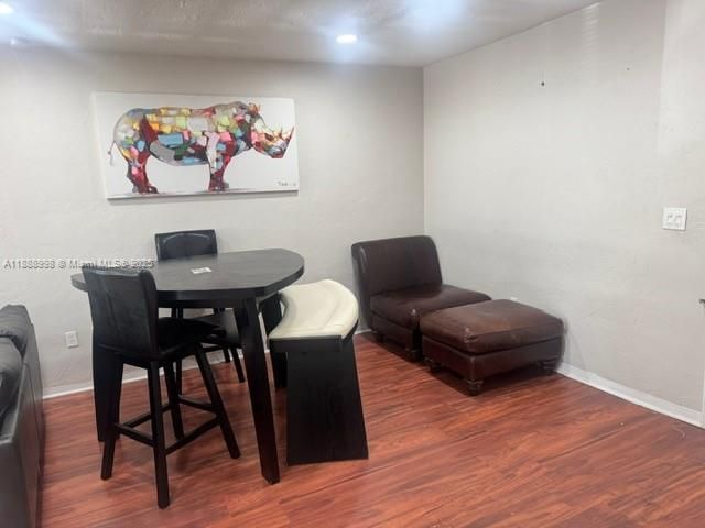 For Sale: $600,000 (3 beds, 2 baths, 1362 Square Feet)