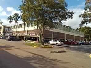 Active With Contract: $1,400 (1 beds, 1 baths, 543 Square Feet)