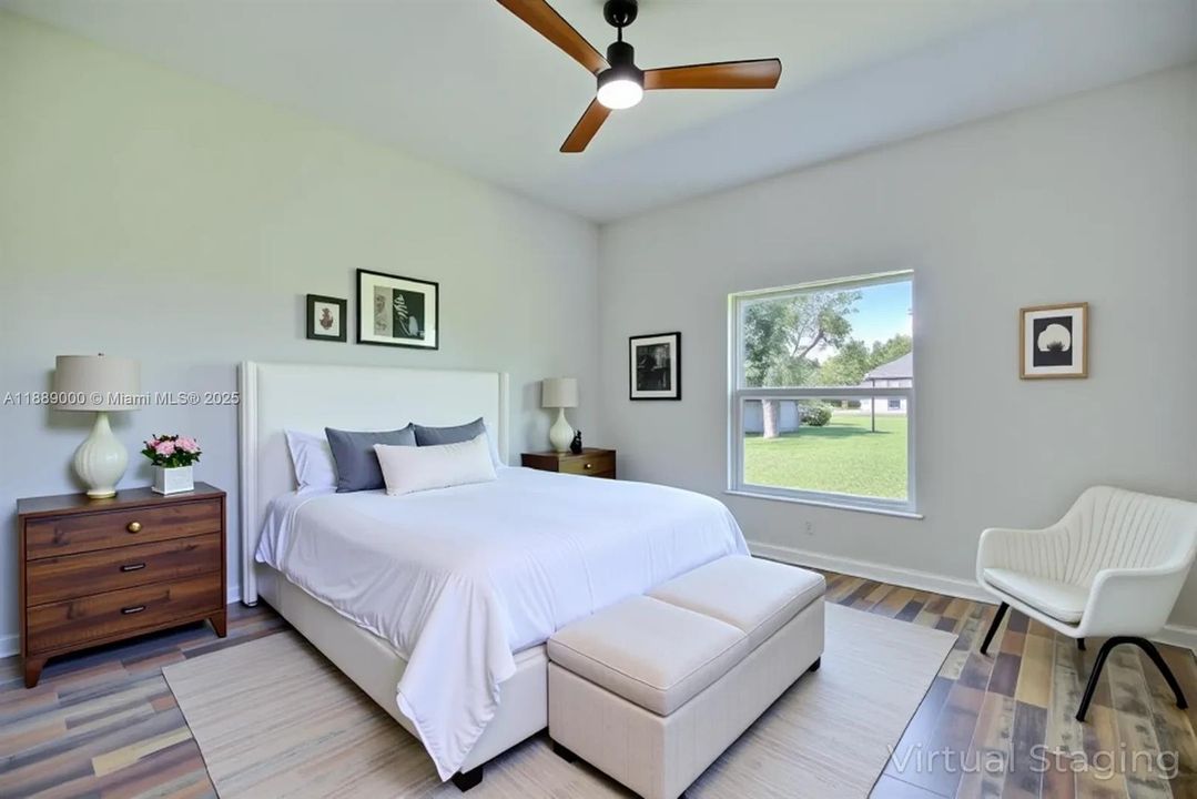 For Sale: $279,000 (2 beds, 2 baths, 1151 Square Feet)