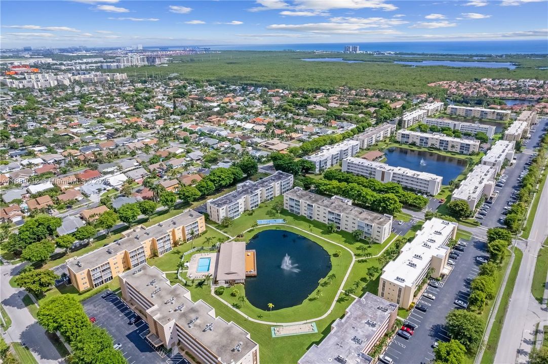 For Sale: $169,000 (1 beds, 1 baths, 800 Square Feet)