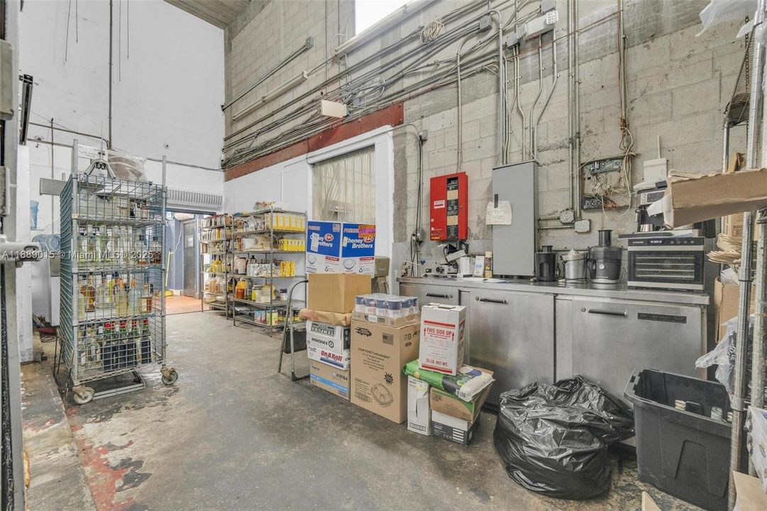 На продажу: $165,000 (0 спален, 0 ванн, 0 Квадратных фут)