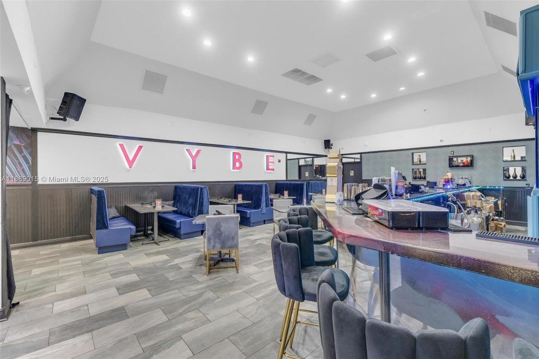 На продажу: $165,000 (0 спален, 0 ванн, 0 Квадратных фут)