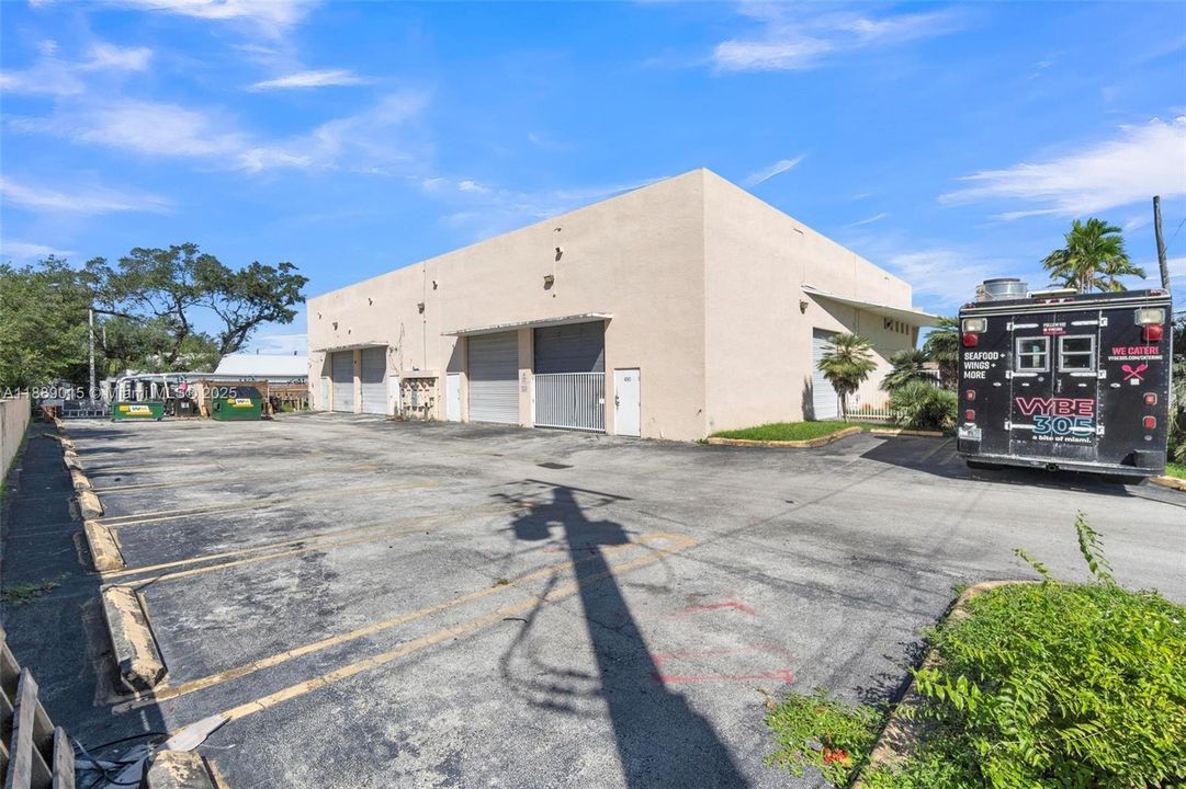 На продажу: $165,000 (0 спален, 0 ванн, 0 Квадратных фут)