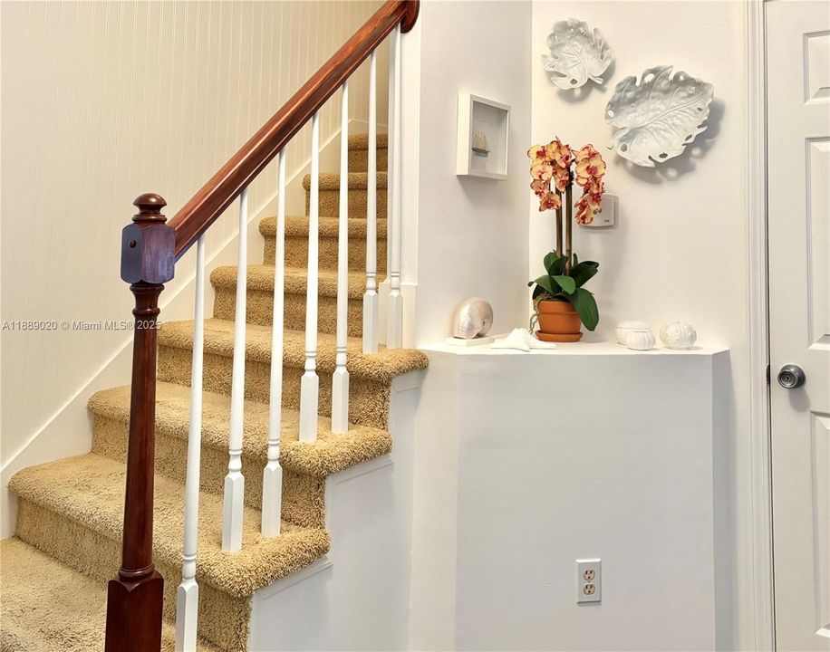 En Venta: $1,500,000 (3 camas, 3 baños, 2128 Pies cuadrados)