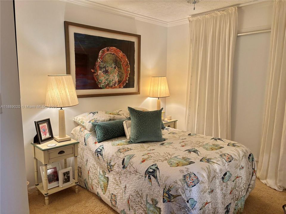 En Venta: $1,500,000 (3 camas, 3 baños, 2128 Pies cuadrados)