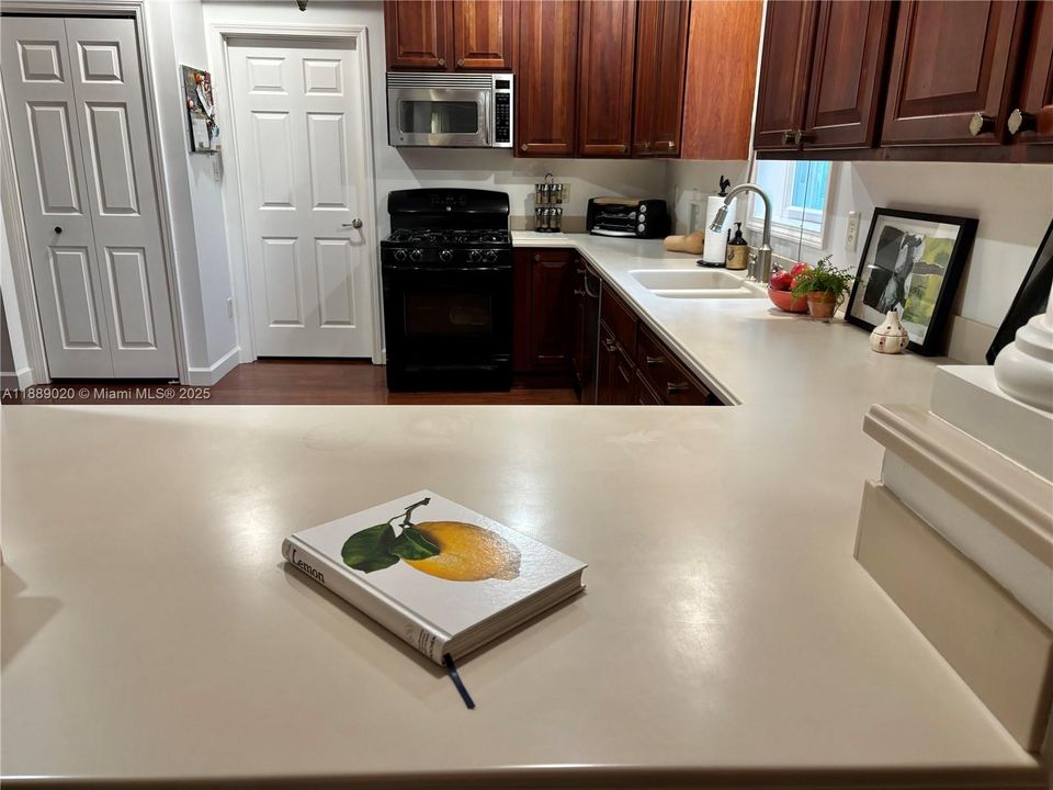 En Venta: $1,500,000 (3 camas, 3 baños, 2128 Pies cuadrados)