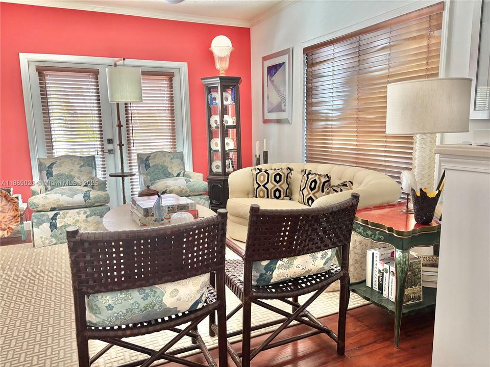 En Venta: $1,500,000 (3 camas, 3 baños, 2128 Pies cuadrados)