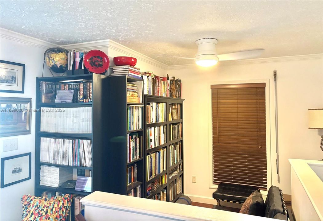 En Venta: $1,500,000 (3 camas, 3 baños, 2128 Pies cuadrados)