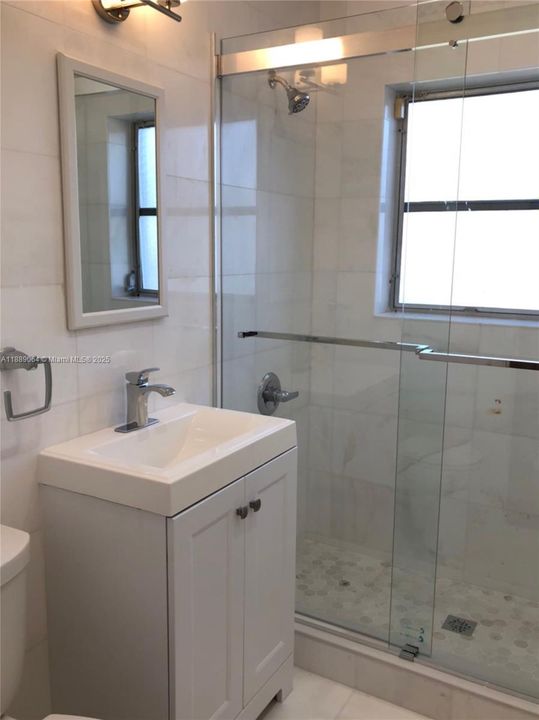 Active With Contract: $3,700 (2 beds, 1 baths, 1496 Square Feet)