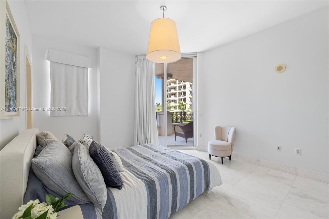 En Renta: $75,000 (6 camas, 5 baños, 7025 Pies cuadrados)