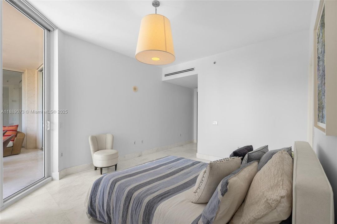 En Renta: $75,000 (6 camas, 5 baños, 7025 Pies cuadrados)