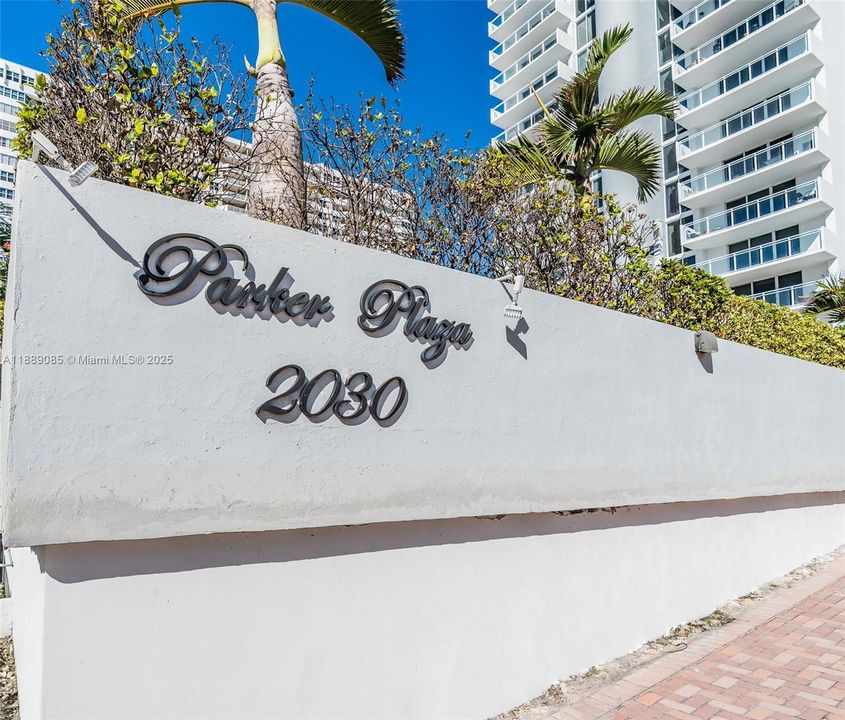 For Sale: $900,000 (3 beds, 2 baths, 1856 Square Feet)