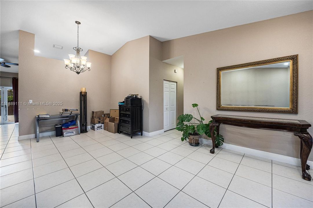 For Sale: $799,900 (4 beds, 2 baths, 2095 Square Feet)