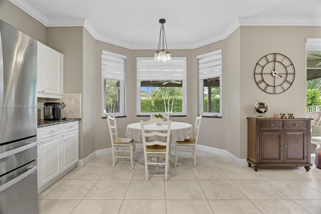 Active With Contract: $950,000 (4 beds, 2 baths, 3057 Square Feet)