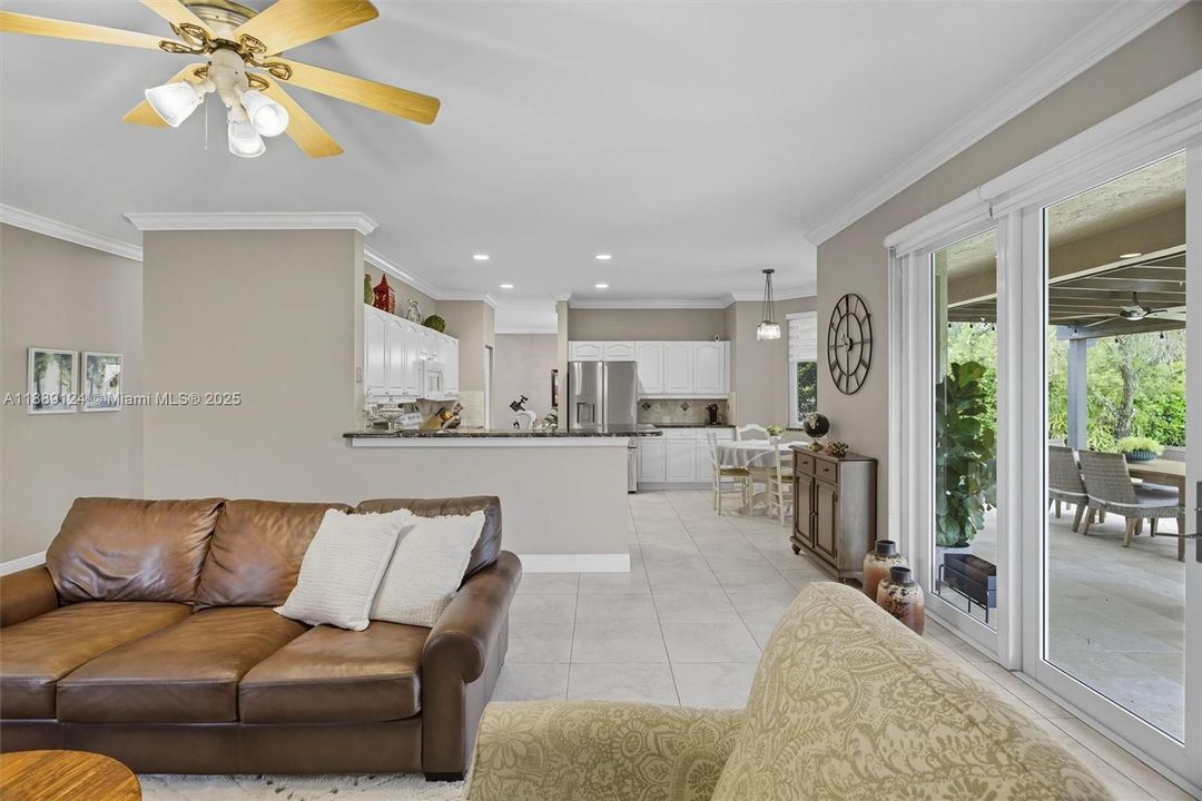 Active With Contract: $950,000 (4 beds, 2 baths, 3057 Square Feet)