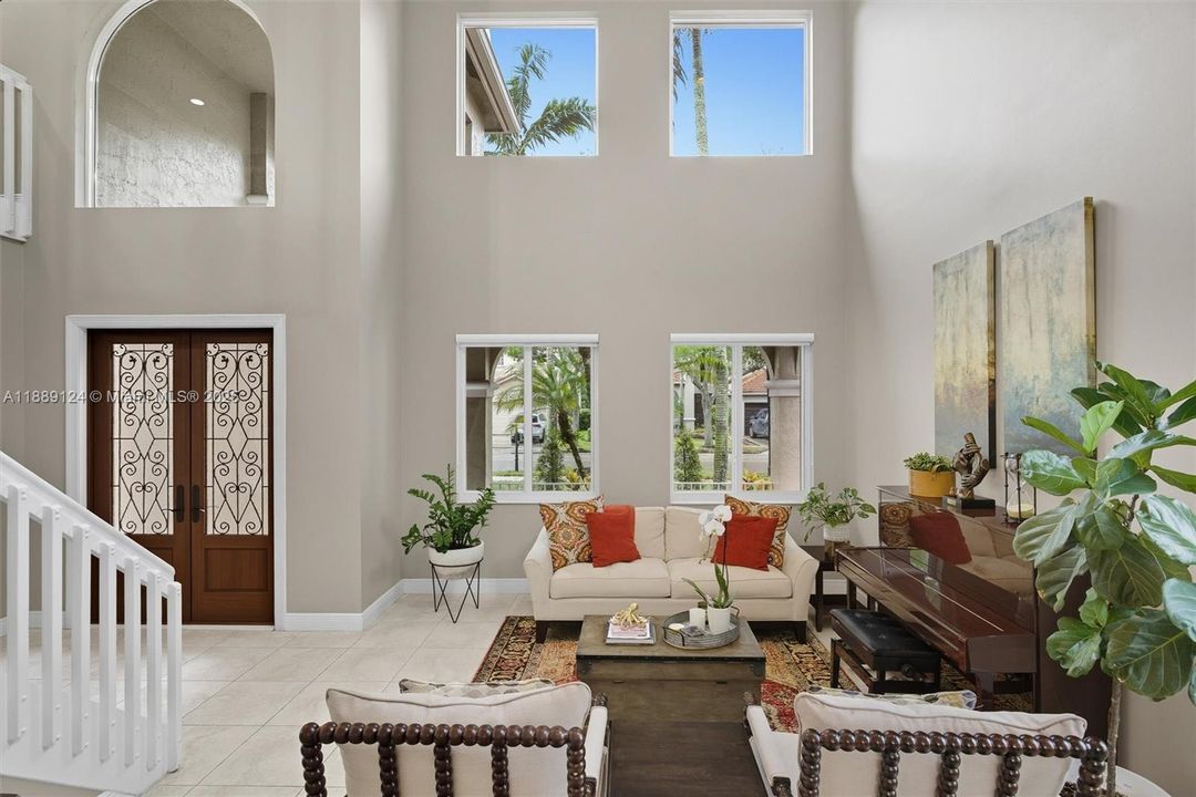 Active With Contract: $950,000 (4 beds, 2 baths, 3057 Square Feet)