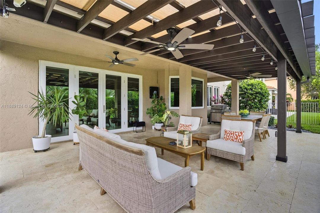 Active With Contract: $950,000 (4 beds, 2 baths, 3057 Square Feet)