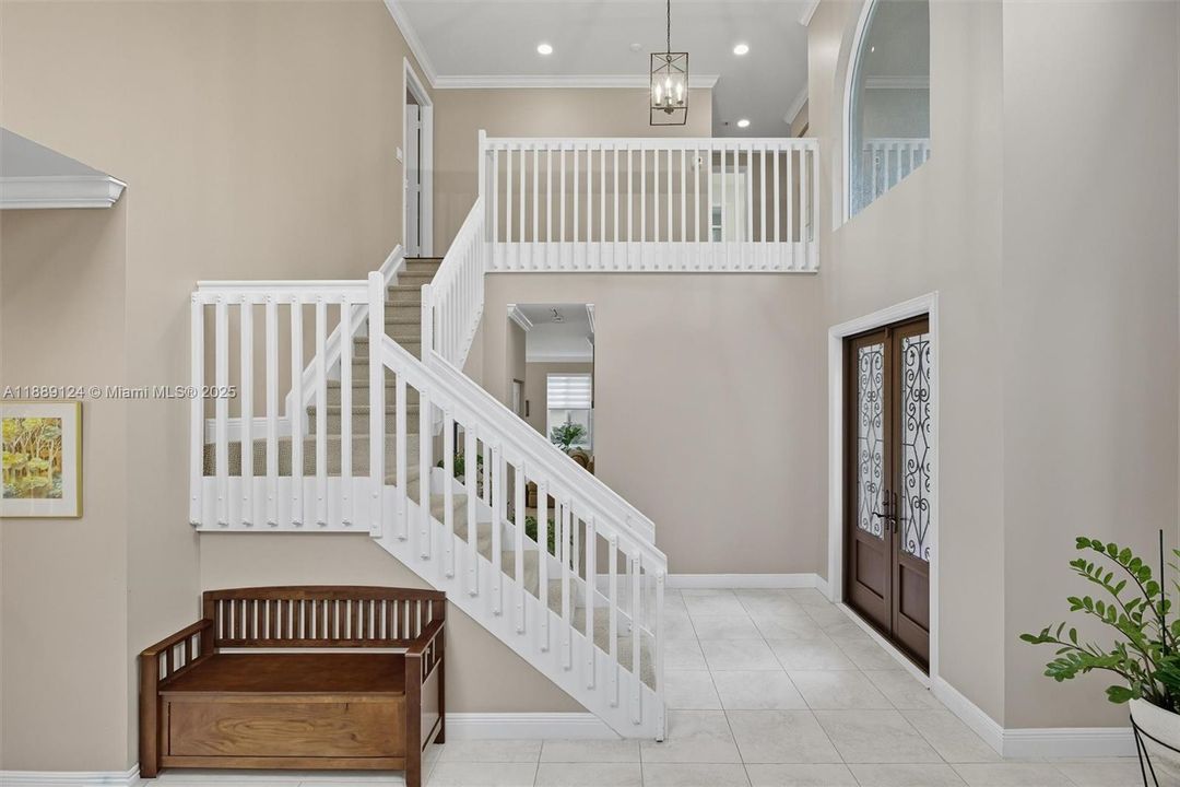 Active With Contract: $950,000 (4 beds, 2 baths, 3057 Square Feet)