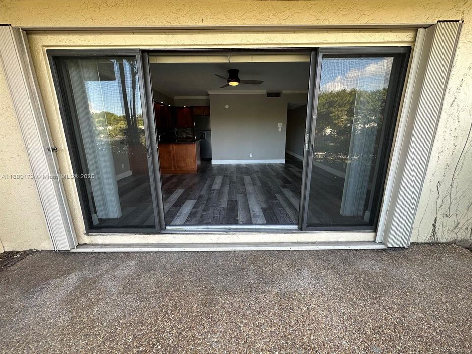 Activo con contrato: $1,895 (1 camas, 1 baños, 600 Pies cuadrados)