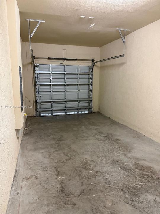 最近租的: $2,900 (3 贝兹, 2 浴室, 1740 平方英尺)