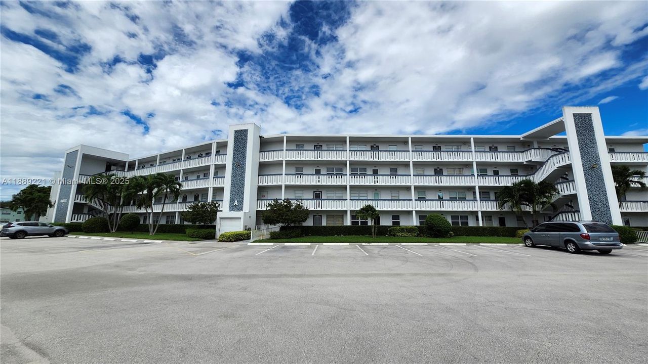 En Venta: $109,000 (1 camas, 1 baños, 738 Pies cuadrados)