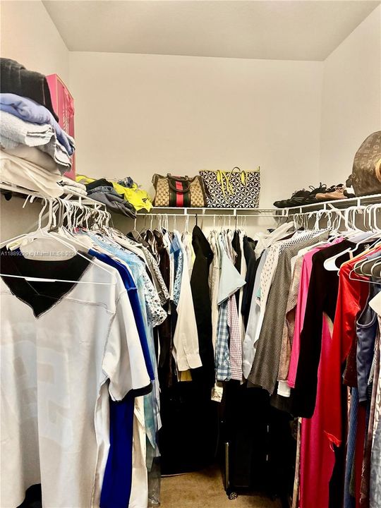 En Venta: $399,900 (3 camas, 2 baños, 1496 Pies cuadrados)