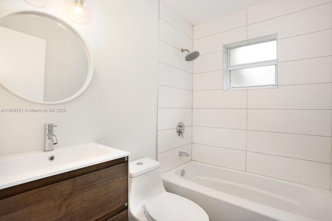 Active With Contract: $4,500 (4 beds, 2 baths, 1828 Square Feet)