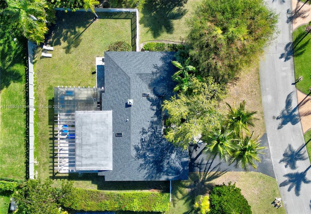 На продажу: $1,180,000 (4 спален, 2 ванн, 2289 Квадратных фут)