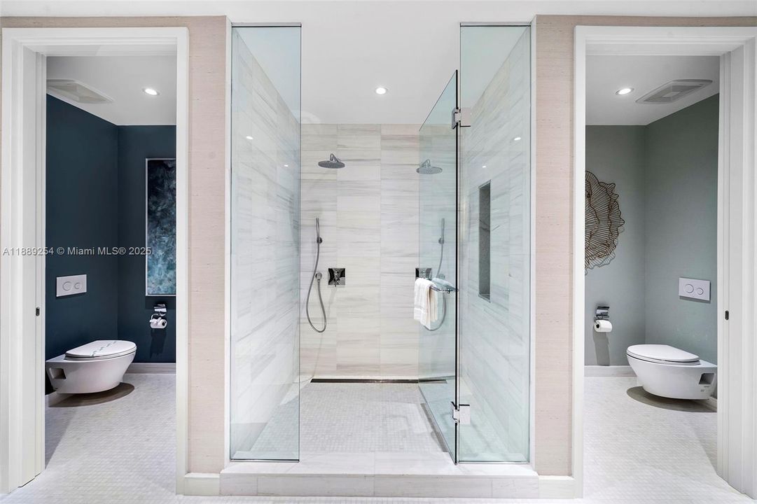 Activo con contrato: $27,650 (4 camas, 6 baños, 3519 Pies cuadrados)