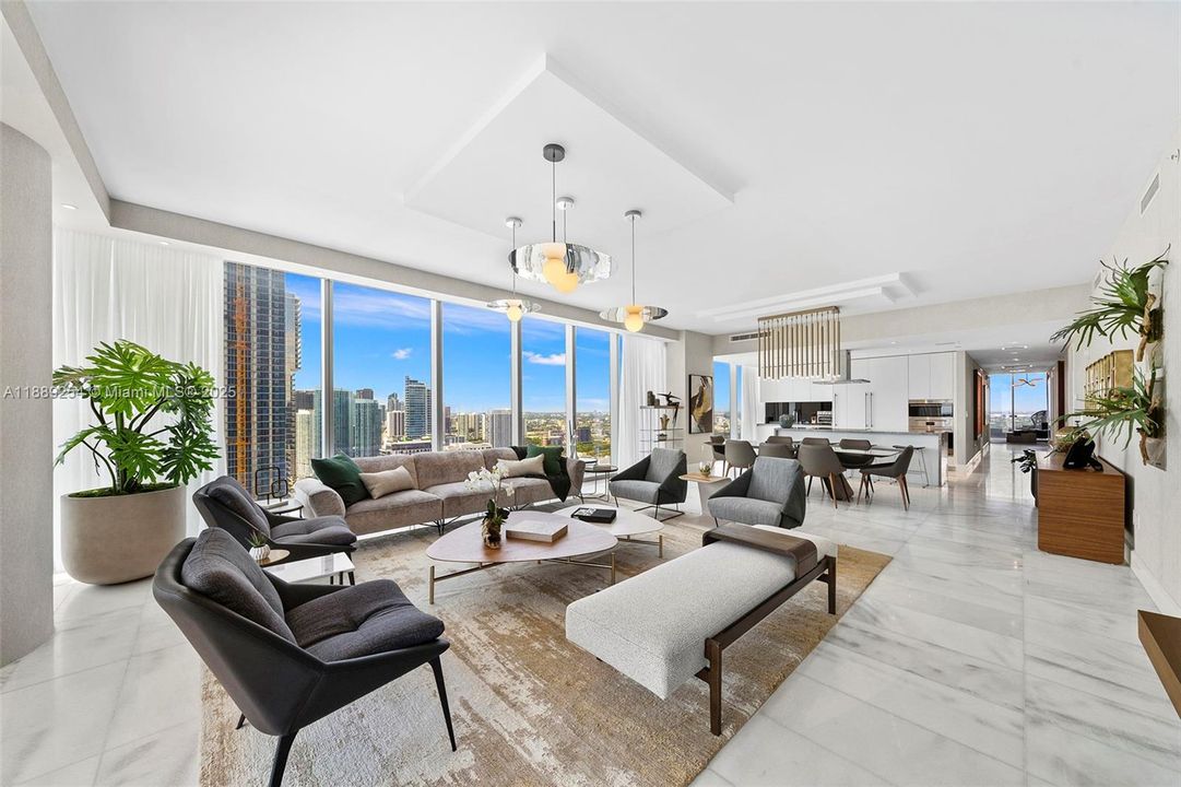 Activo con contrato: $27,650 (4 camas, 6 baños, 3519 Pies cuadrados)