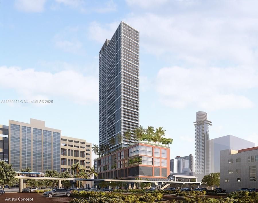 For Sale: $690,000 (1 beds, 1 baths, 598 Square Feet)
