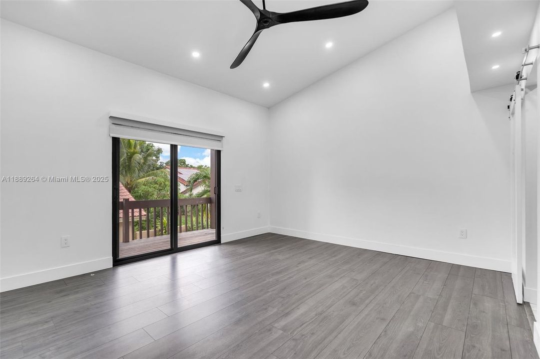 Activo con contrato: $750,000 (4 camas, 3 baños, 2860 Pies cuadrados)